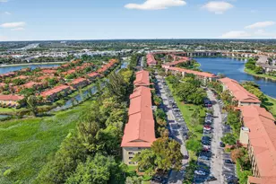 900 SW 142nd Ave, Pembroke Pines, FL 33027 - Photo 31