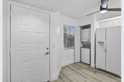 900 SW 142nd Avenue #305l, Pembroke Pines, FL 33027 - Photo 3