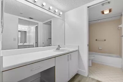 900 SW 142nd Avenue #305l, Pembroke Pines, FL 33027 - Photo 17