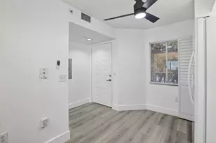 900 SW 142nd Ave, Pembroke Pines, FL 33027 - Photo 7