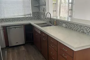 704 NE 20th Ave, Fort Lauderdale, FL 33304 - Photo 7