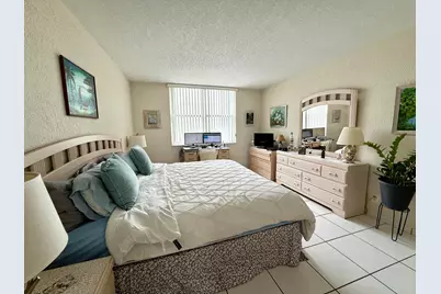 101 Briny Avenue #409, Pompano Beach, FL 33062 - Photo 9