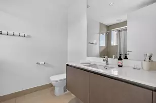 3250 NE 188th St, Aventura, FL 33180 - Photo 27