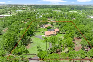 2559 Palm Deer Dr, Loxahatchee, FL 33470 - Photo 1