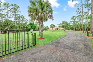 2559 Palm Deer Dr, Loxahatchee, FL 33470 - Photo 91