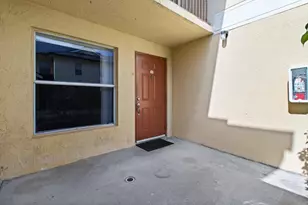 7630 Westwood Dr, Tamarac, FL 33321 - Photo 3