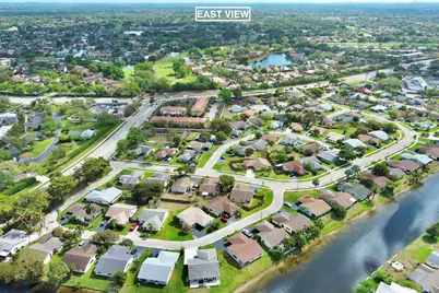 7630 Westwood Drive #302, Tamarac, FL 33321 - Photo 5