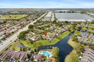 1200 W Lakes Dr, Deerfield Beach, FL 33442 - Photo 37