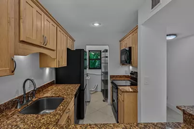 2907 NE 8th Terrace #205, Oakland Park, FL 33334 - Photo 25