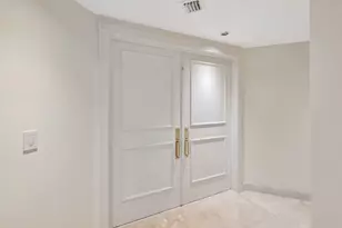 2100 N Ocean Blvd, Fort Lauderdale, FL 33305 - Photo 13