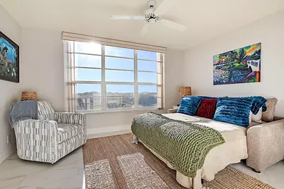575 Oaks Lane #703, Pompano Beach, FL 33069 - Photo 17