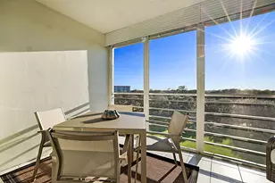 575 Oaks Ln, Pompano Beach, FL 33069 - Photo 11