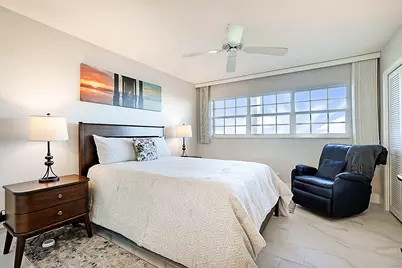575 Oaks Lane #703, Pompano Beach, FL 33069 - Photo 23