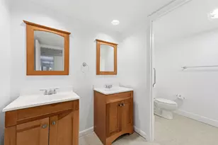 521 Springdale Cir, Palm Springs, FL 33461 - Photo 15