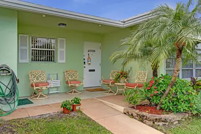 201 Bayview Avenue #D, Boynton Beach, FL 33435 - Photo 1