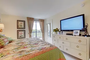 1542 Bridgewood Dr, Boca Raton, FL 33434 - Photo 15