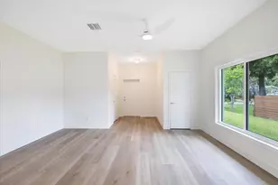 2376 28th Ave SW, Vero Beach, FL 32968 - Photo 5