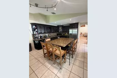 15061 Norfolk Lane, Davie, FL 33331 - Photo 17