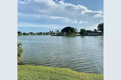 568 Brittany L, Delray Beach, FL 33446 - Photo 9