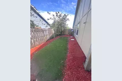 12718 Westhampton Circle, Wellington, FL 33414 - Photo 17