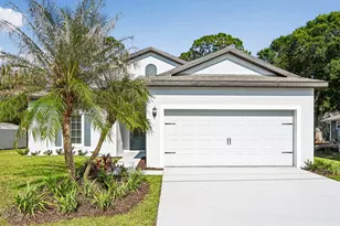 5204 Palm Dr, Fort Pierce, FL 34982 - Photo 1
