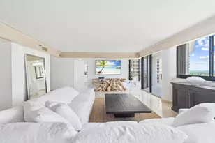 20185 E Country Club Dr, Aventura, FL 33180 - Photo 23