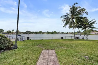 9366 NW 23rd Street, Pembroke Pines, FL 33024 - Photo 43