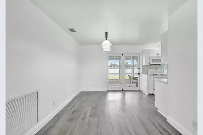 9366 NW 23rd Street, Pembroke Pines, FL 33024 - Photo 13