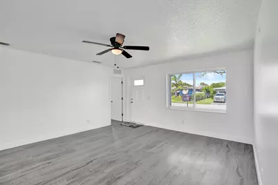 9366 NW 23rd Street, Pembroke Pines, FL 33024 - Photo 17