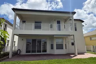 11179 SW Wyndham Way, Port Saint Lucie, FL 34987 - Photo 7