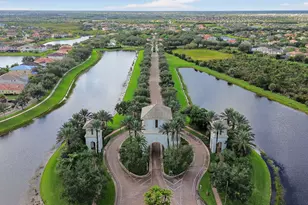 11179 SW Wyndham Way, Port Saint Lucie, FL 34987 - Photo 15