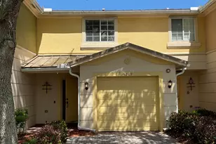 5269 SE Jennings Ln, Stuart, FL 34997 - Photo 3