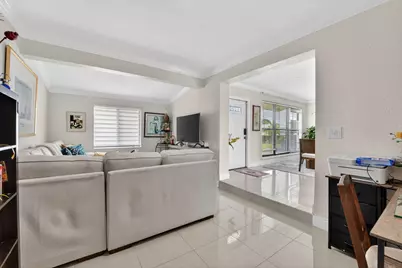 5051 NE 6th Avenue, Deerfield Beach, FL 33064 - Photo 25