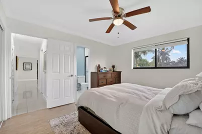 5051 NE 6th Avenue, Deerfield Beach, FL 33064 - Photo 35