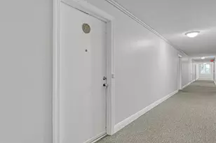 125 S Ocean Ave, Palm Beach Shores, FL 33404 - Photo 35