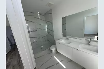 1548 NW 1st Avenue, Pompano Beach, FL 33060 - Photo 13