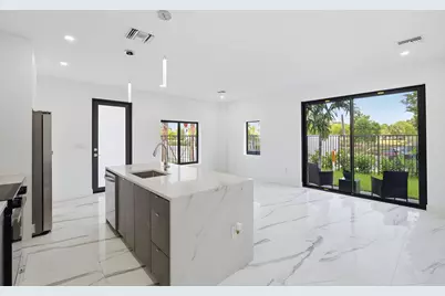 1548 NW 1st Avenue, Pompano Beach, FL 33060 - Photo 5