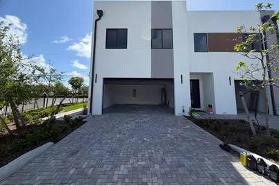 120 NW 15th Place #1548, Pompano Beach, FL 33060 - Photo 1