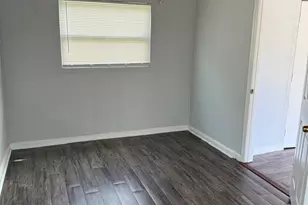 321 N 11th St, Fort Pierce, FL 34950 - Photo 23