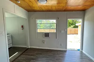 321 N 11th St, Fort Pierce, FL 34950 - Photo 5