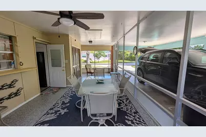 1097 NE Kubin Avenue, Jensen Beach, FL 34957 - Photo 5