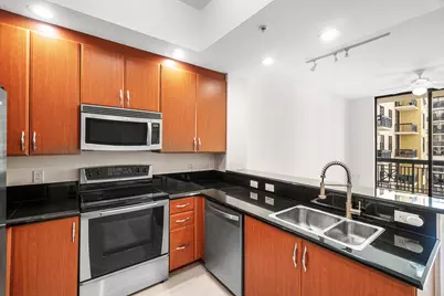 701 S Olive Avenue #1010, West Palm Beach, FL 33401 - Photo 7