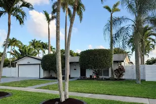 5408 Jackson St, Hollywood, FL 33021 - Photo 5
