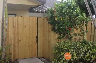 1803 Waterview Cir, Palm Springs, FL 33461 - Photo 3