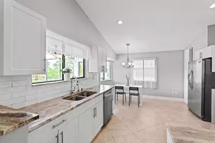 10218 NW 71st Pl, Tamarac, FL 33321 - Photo 3