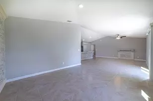 2372 SE Maslan Ave, Port Saint Lucie, FL 34952 - Photo 19