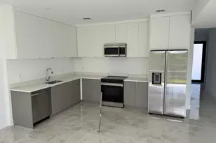 111 NW 15th Ct, Pompano Beach, FL 33060 - Photo 5