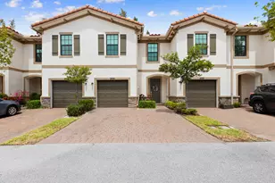 1004 Sweet Briar Ln, Riviera Beach, FL 33410 - Photo 1