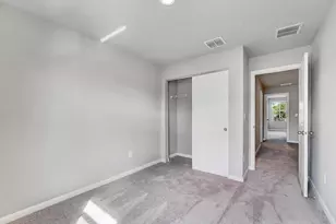 5748 SE Edgewater Cir, Stuart, FL 34997 - Photo 17