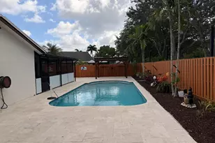 9914 NW 52nd St, Sunrise, FL 33351 - Photo 17